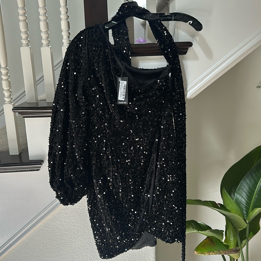 NWT Petite Velvet Sequin Asymmetric Wrap Dress Size 4